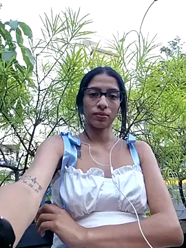 lily sk online show from February 6, 10:53 pm