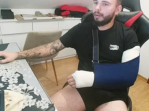 prezydentcam online show from October 15, 9:20 am