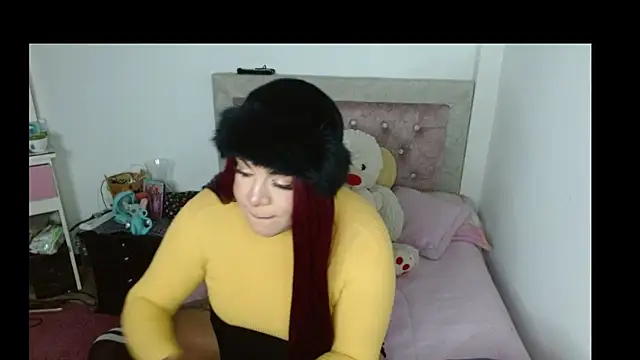 Snapshot of kim_hot69_ chatting on October 9, 12:25 pm kim hot69  online show from October 9, 12:25 pm