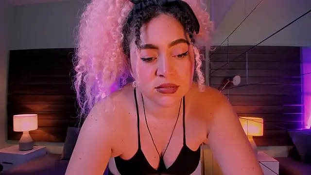 Kateryn  online show from February 1, 11:48 pm