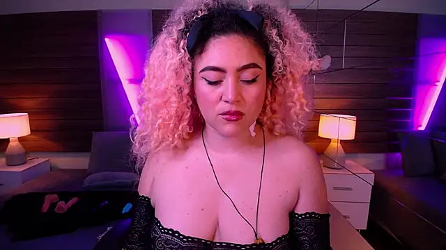 Kateryn  online show from February 11, 12:49 am