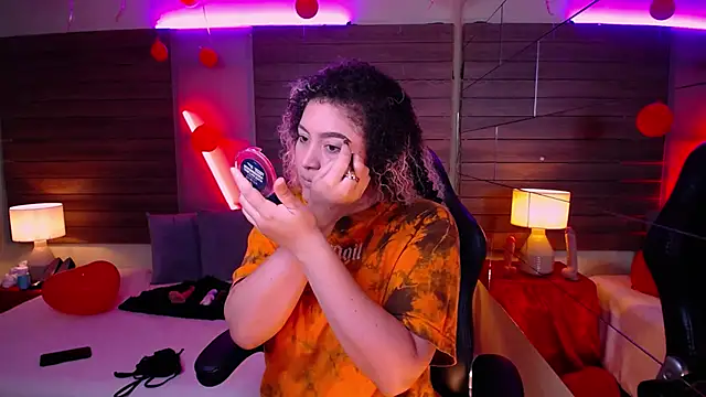 Kateryn  online show from February 27, 7:58 pm