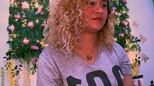 Crysrus online show from January 5, 1:13 am