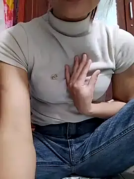 Cute lady99 online show from December 22, 2:19 am