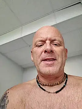 Alwaysreadysex69 online show from September 16, 12:39 pm