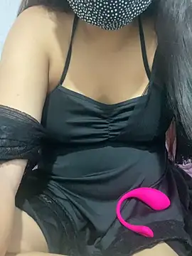 Snapshot of Crowny_girl chatting on March 27, 3:12 am Crowny girl online show from March 27, 3:12 am