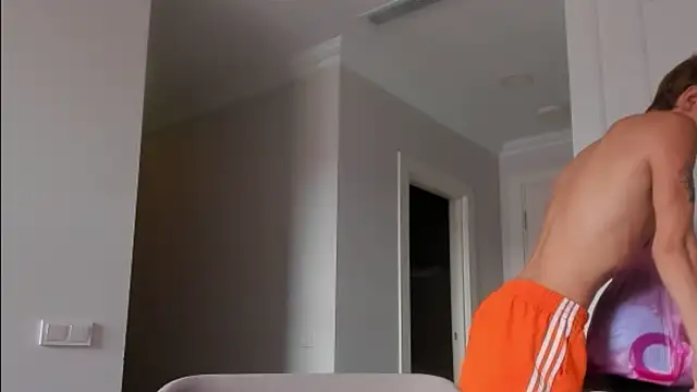 agelandreww online show from July 11, 2:42 pm