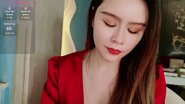 HU131452 online show from April 29, 9:10 pm