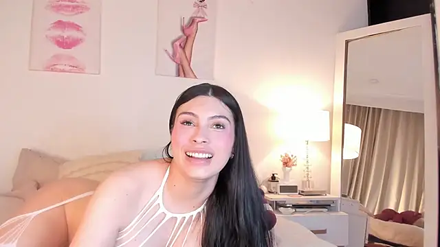 halseycox    online show from July 9, 4:49 am