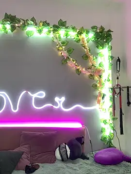 YouliteSllut2 online show from January 19, 3:21 pm