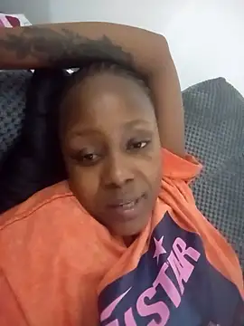 Snapshot of Miss_Amani chatting on February 27, 10:10 pm Miss Amani online show from February 27, 10:10 pm