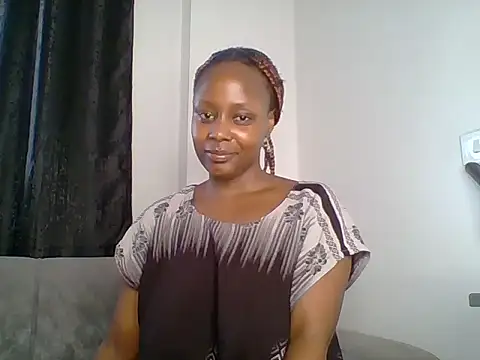 Snapshot of Miss_Amani chatting on April 9, 11:37 am Miss Amani online show from April 9, 11:37 am