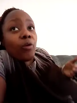 Snapshot of Miss_Amani chatting on April 10, 2:55 pm Miss Amani online show from April 10, 2:55 pm