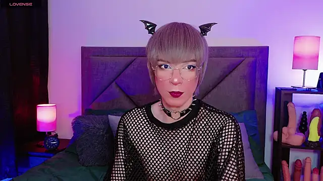 Sammy Russell online show from February 21, 6:47 am