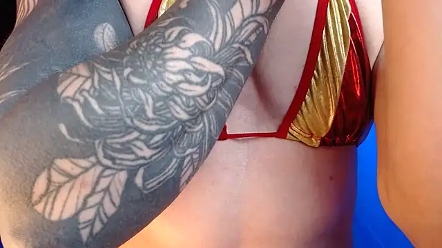 dannafitness online show from October 28, 2:31 pm