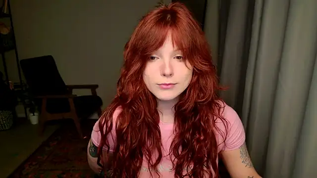 Snapshot of Elsie_Ginger chatting on April 21, 8:23 pm Elsie Ginger online show from April 21, 8:23 pm