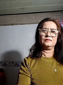 phnz online show from February 27, 9:37 pm