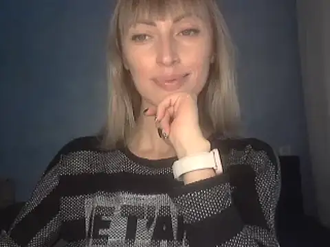 EffectMaya online show from November 17, 10:54 am