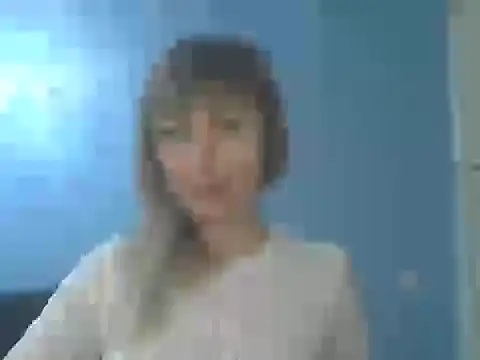 Snapshot of EffectMaya chatting on February 19, 4:47 pm EffectMaya online show from February 19, 4:47 pm