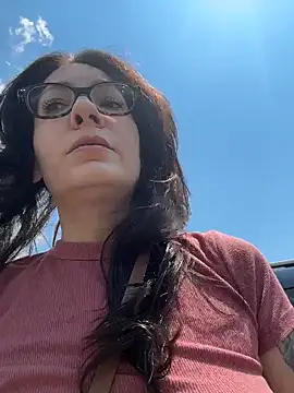 BeautifulMesss online show from June 29, 3:23 pm