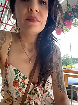 BeautifulMesss online show from July 19, 7:39 pm