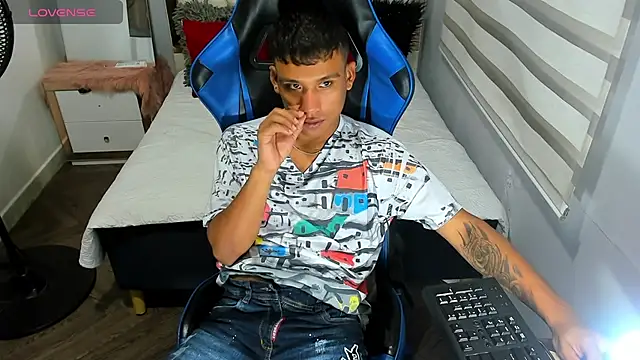 Backsex boy online show from October 12, 9:41 am