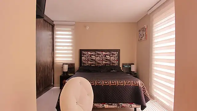 Snapshot of anabel_025 chatting on March 10, 4:01 pm anabel 025 online show from March 10, 4:01 pm