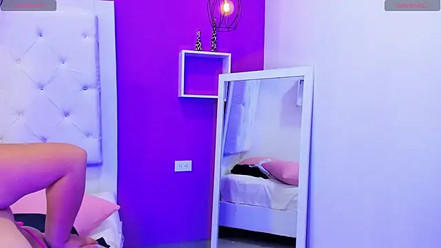 Alanna hot3 online show from January 10, 10:36 pm