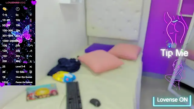 Alanna hot3 online show from January 23, 7:18 pm