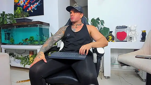 Johnnygrayson1 online show from October 25, 1:57 am