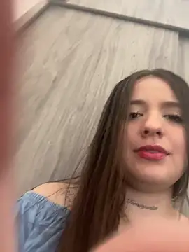 Sabrina Lennox online show from March 18, 1:31 am