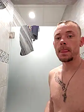 Snapshot of dadyyD95 chatting on February 2, 2:34 pm dadyyD95 online show from February 2, 2:34 pm