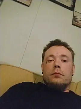 dadyyD95 online show from March 25, 8:31 am