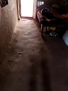 Snapshot of hairipussy2 chatting on January 14, 9:35 am hairipussy2 online show from January 14, 9:35 am