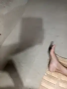 Snapshot of hairipussy2 chatting on March 19, 1:32 am hairipussy2 online show from March 19, 1:32 am