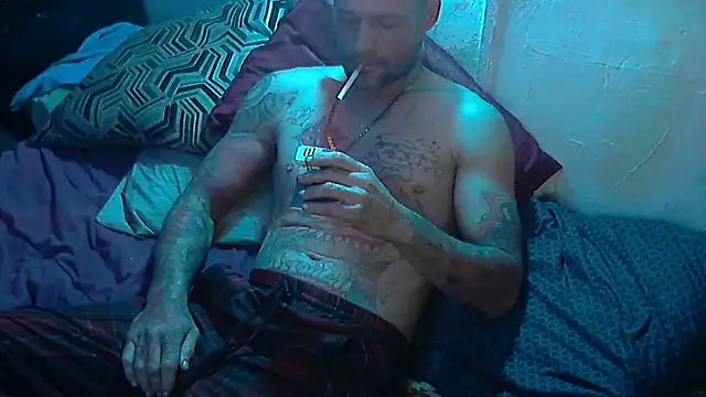 Snapshot of TheOneYouLove69 chatting on February 24, 3:04 am TheOneYouLove69 online show from February 24, 3:04 am