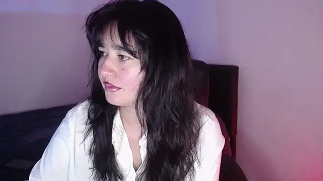 NewAgatha Bolton online show from May 11, 8:39 pm