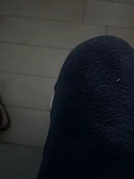 Snapshot of Lucom23 chatting on October 9, 12:30 am Lucom23 online show from October 9, 12:30 am