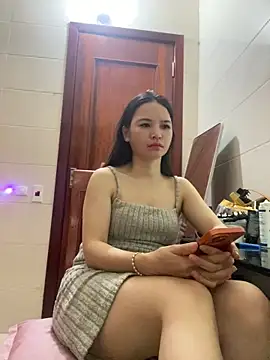 LiLi-Kirix99 online show from May 22, 7:19 pm