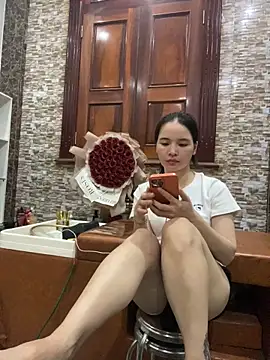 LiLi-Kirix99 online show from June 7, 12:31 pm