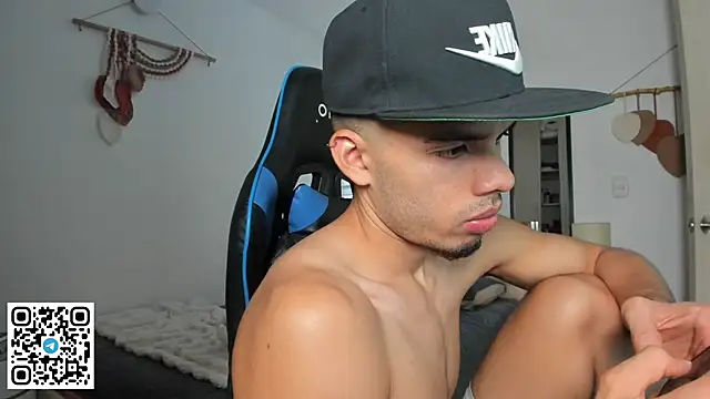 mateoleonee online show from January 6, 4:32 pm