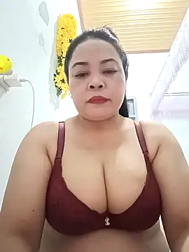 Sexy-bigtits2024 online show from December 3, 1:43 pm