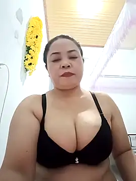 Sexy-bigtits2024 online show from December 31, 2:36 pm