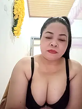 Sexy-bigtits2024 online show from January 16, 3:45 am