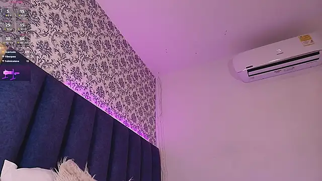 AmberMoss  online show from February 14, 10:49 am