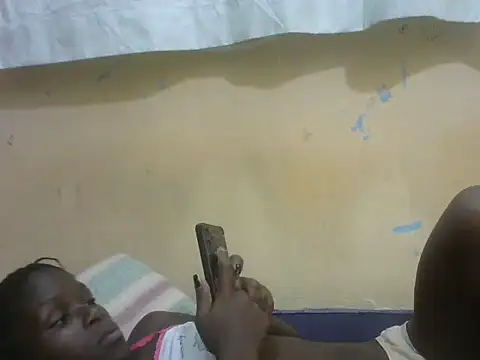 Snapshot of ebonyvalleria1 chatting on March 16, 4:56 pm ebonyvalleria1 online show from March 16, 4:56 pm