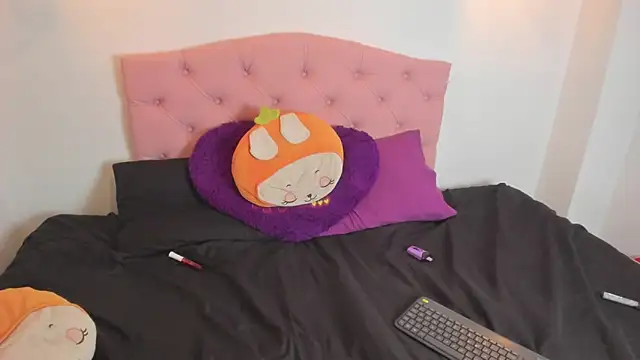 Ema Stone65 online show from December 23, 10:23 pm