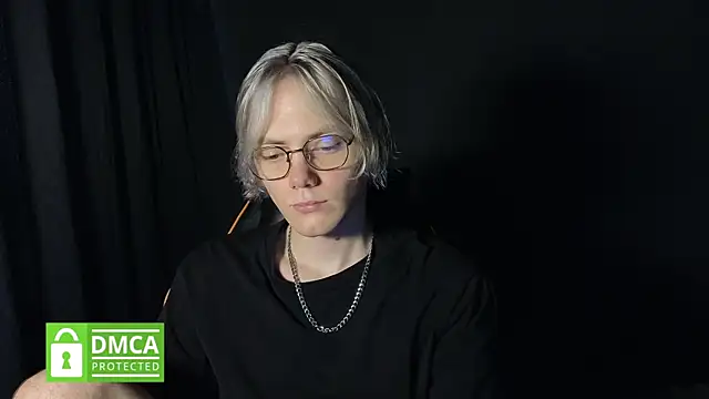 Keytaro online show from May 24, 1:27 pm