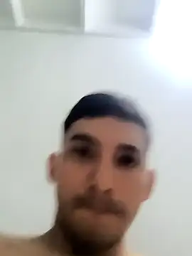 Snapshot of Jey699 chatting on December 29, 8:26 pm Jey699 online show from December 29, 8:26 pm