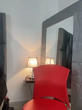 LucyGiraldo online show from March 1, 2:04 am